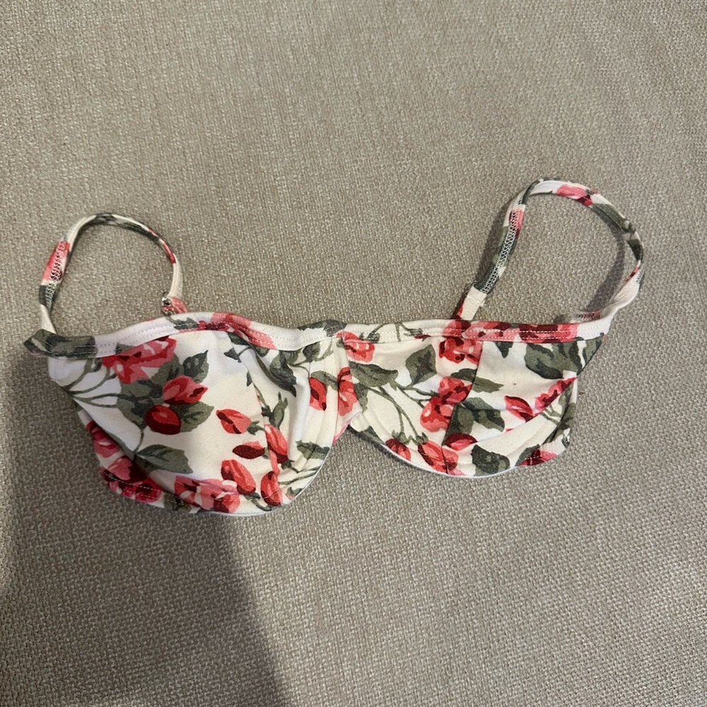 Mirror Palais Red Floral Swim Bra